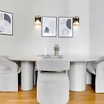 Beautiful Ac Apartment - Close To Trocadero